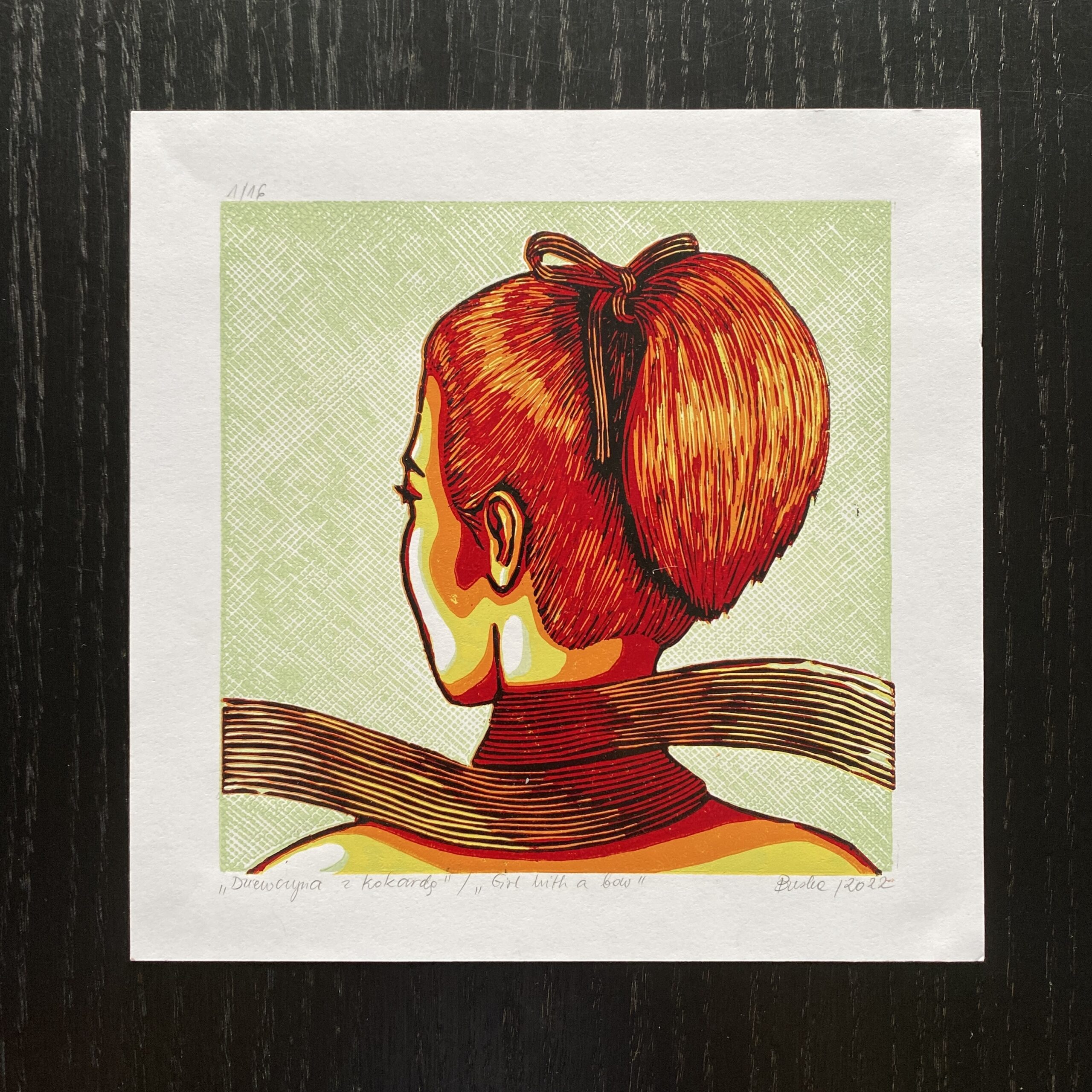 Dziewczyna z kokardą III - obrazek 2